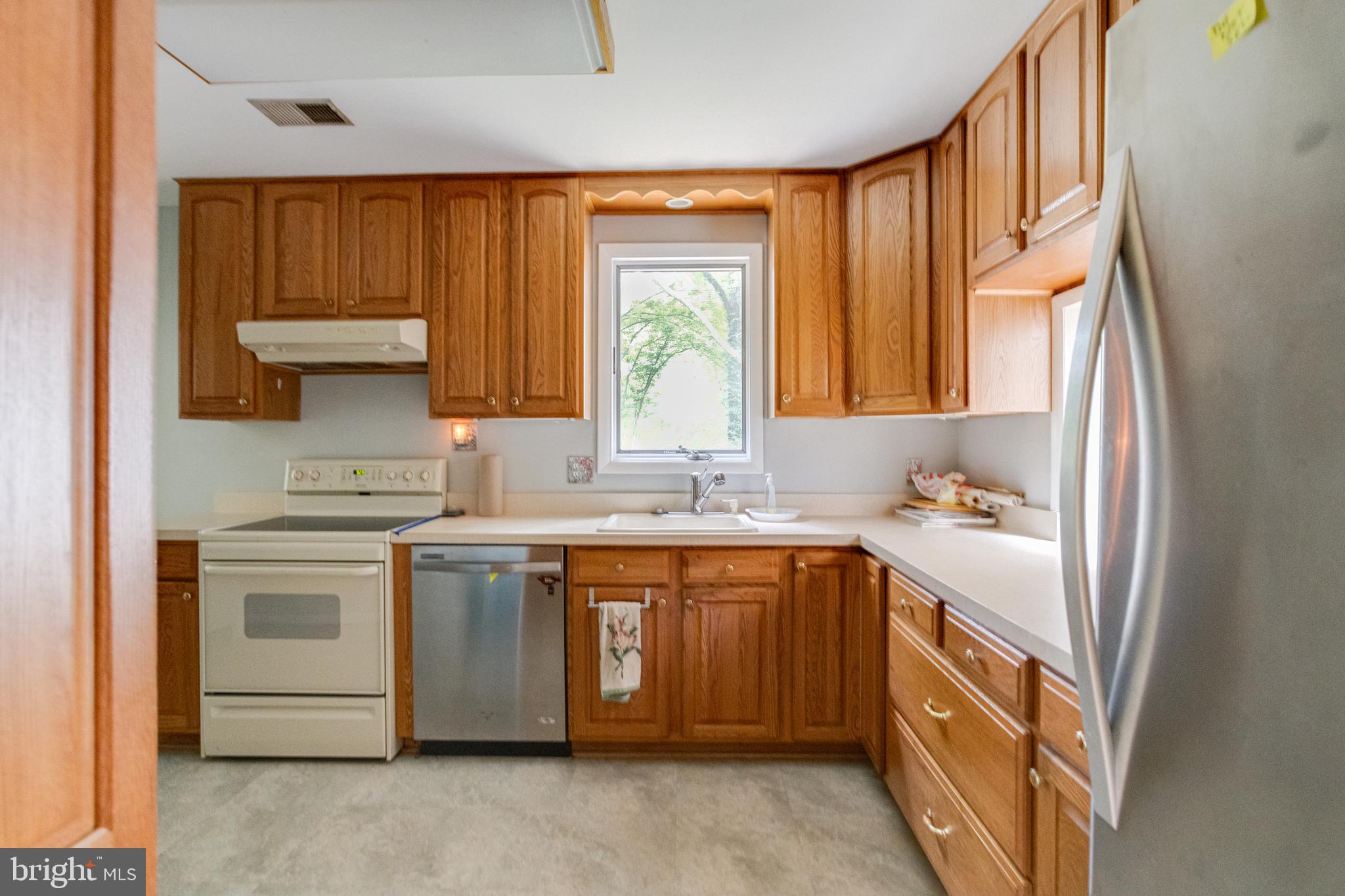 3 Upland Road Fallston, MD 21047 - Photo 9 of 41
