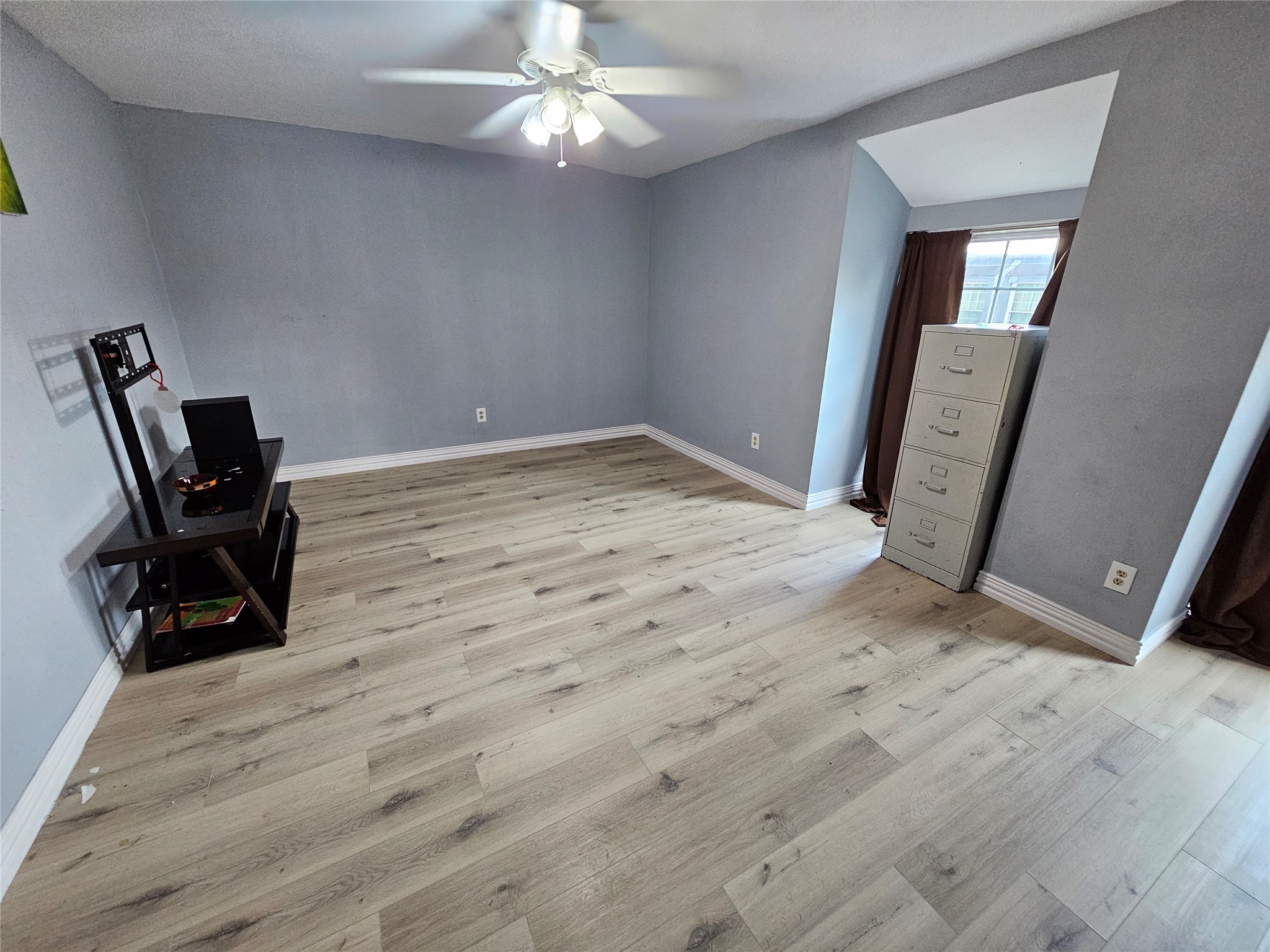 10112 Beekman Pl Drive Houston, TX 77043 - Photo 17 of 32