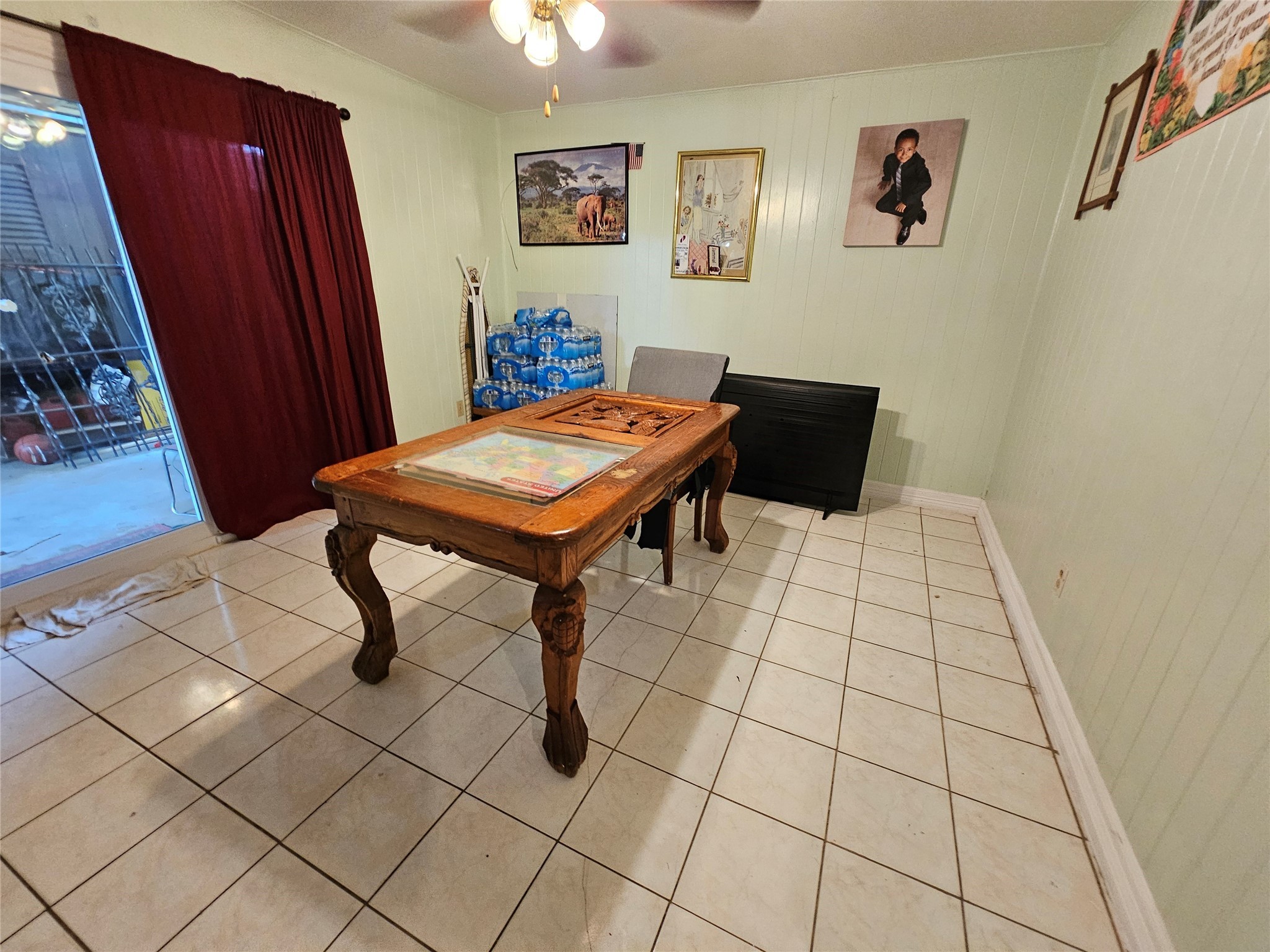 10112 Beekman Pl Drive Houston, TX 77043 - Photo 7 of 32