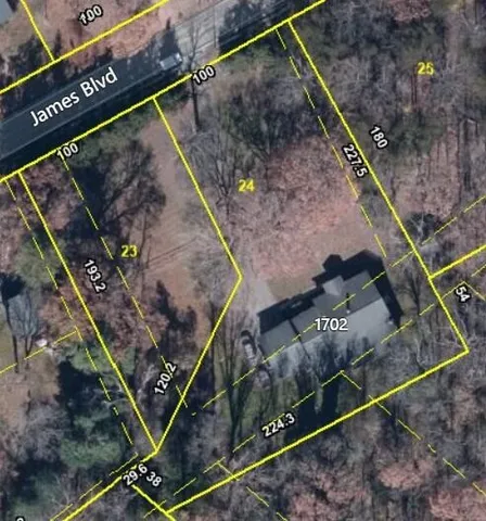 $614,995 | 1702 James Boulevard, Signal Mountain, TN 37377