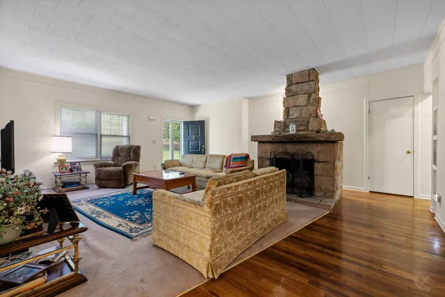 $614,995 | 1702 James Boulevard, Signal Mountain, TN 37377