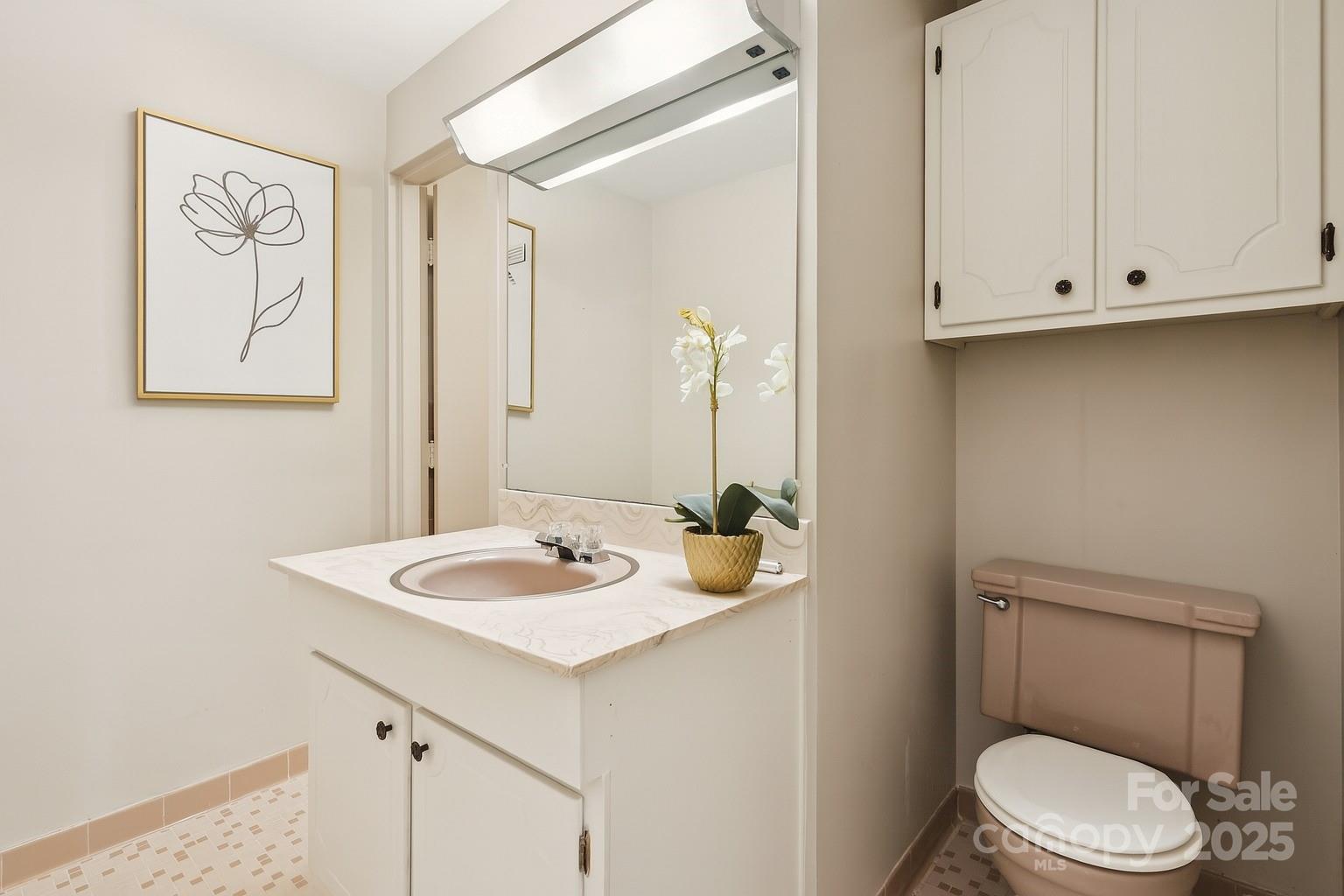 1300 Reece Road, Unit 305 Charlotte, NC 28209 - Photo 13 of 29 Gallery Image 13