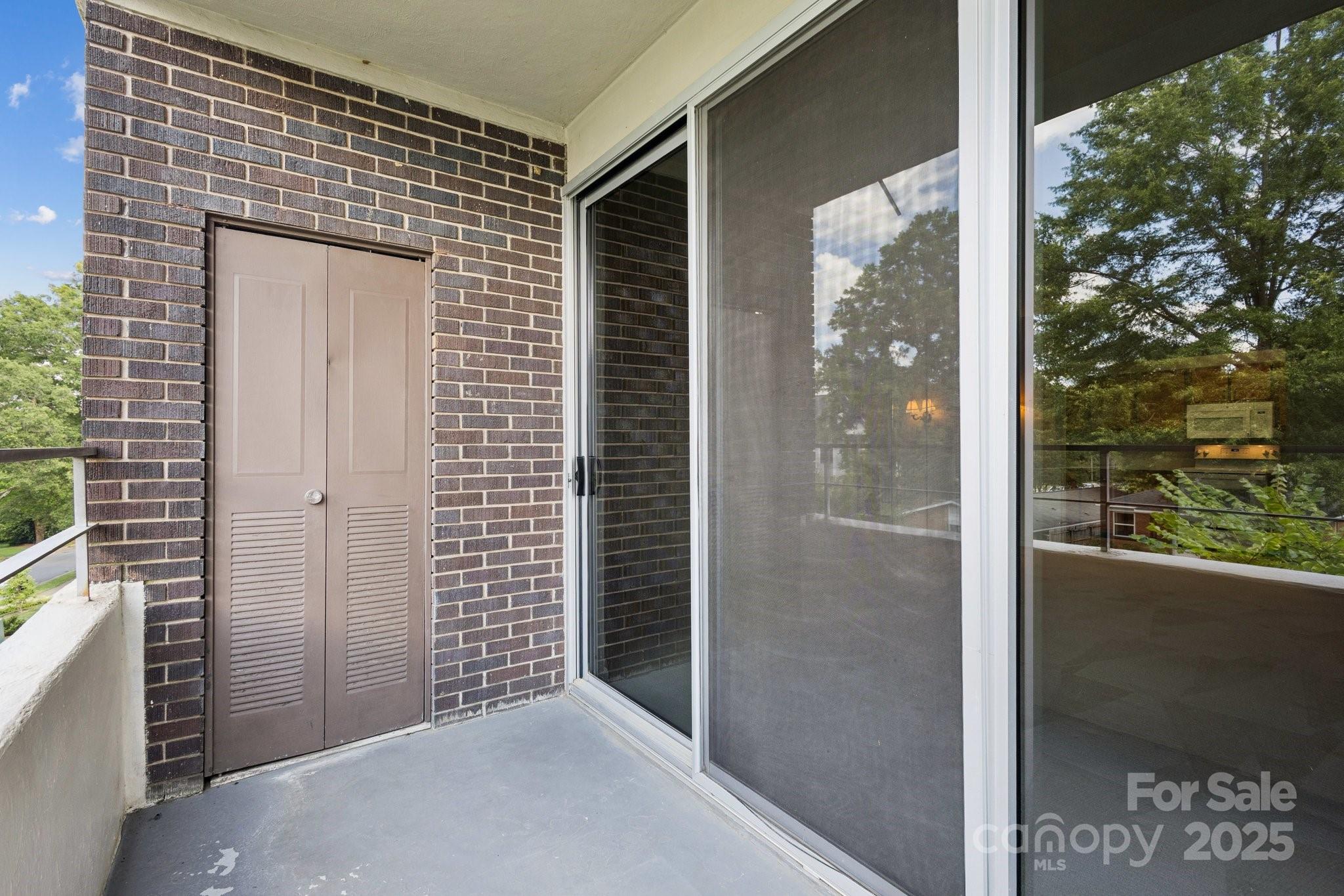 1300 Reece Road, Unit 305 Charlotte, NC 28209 - Photo 15 of 29 Gallery Image 15