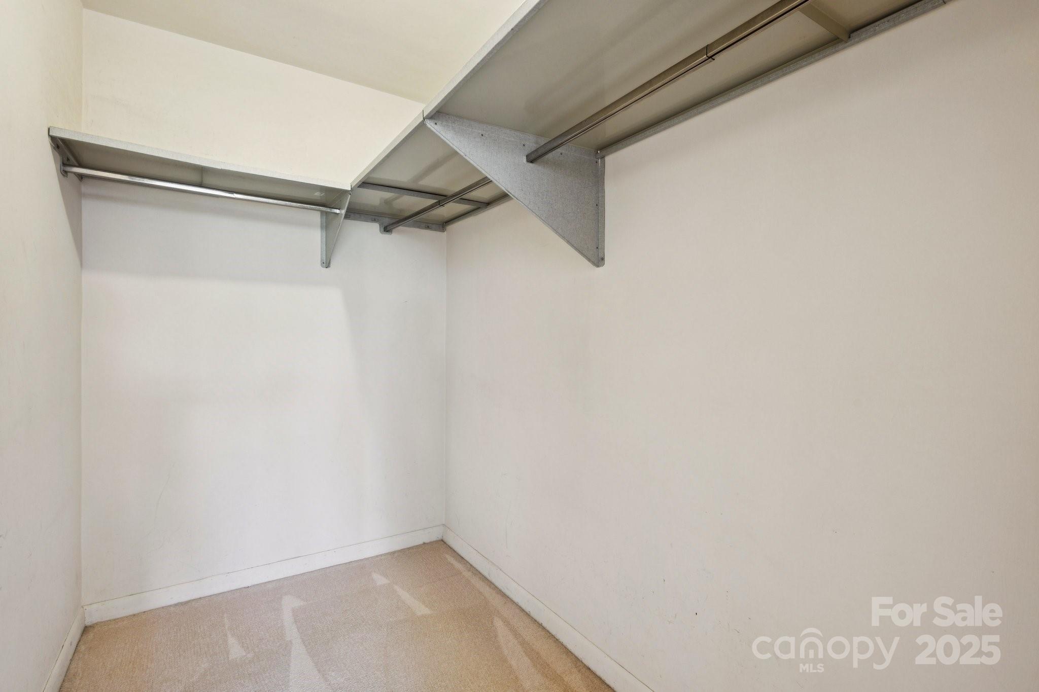 1300 Reece Road, Unit 305 Charlotte, NC 28209 - Photo 8 of 29 Gallery Image 8
