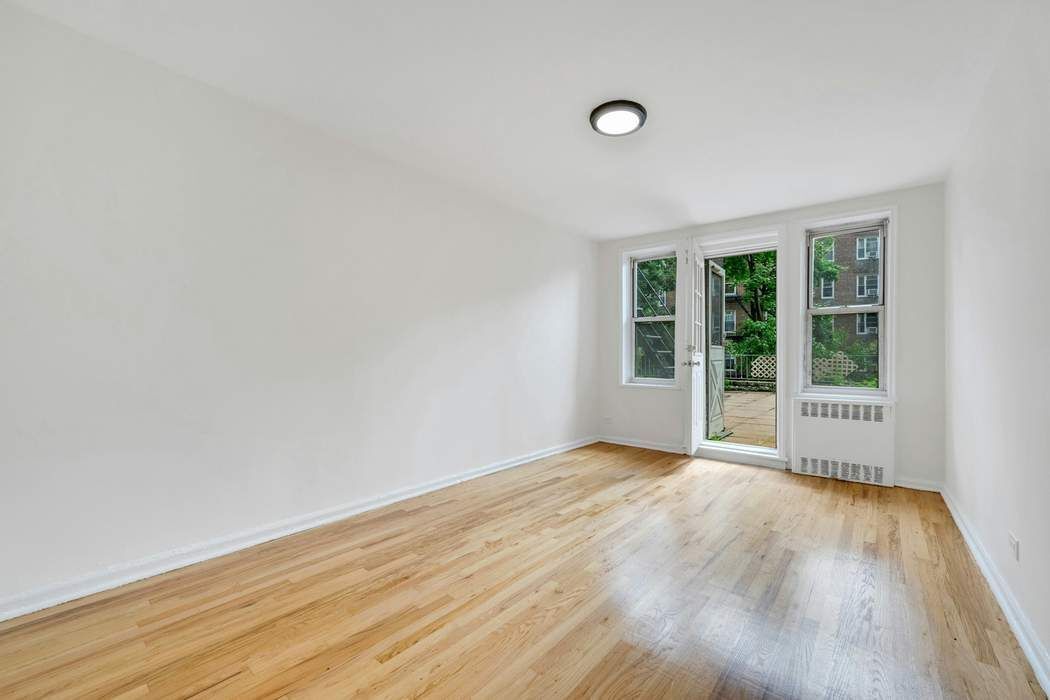 5610 Netherland Avenue, Unit 1G Bronx, NY 10471 - Photo 19 of 37 Gallery Image 19