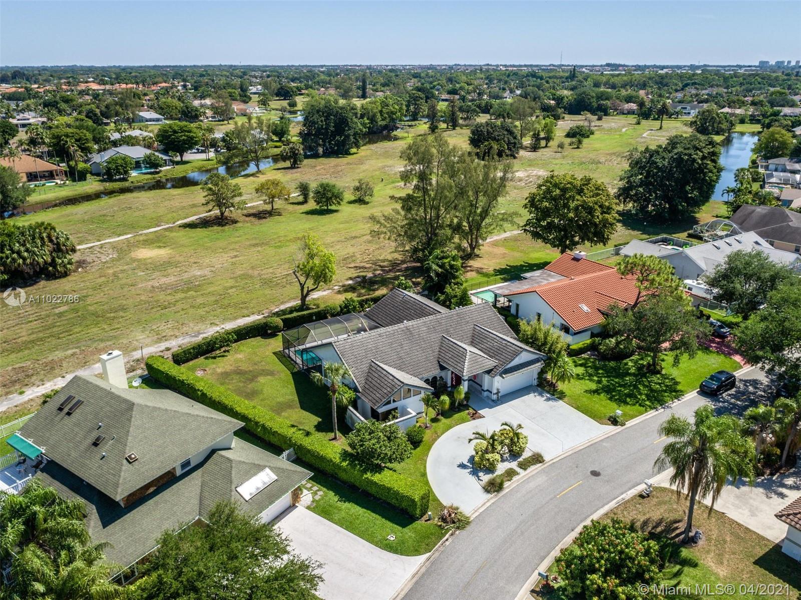 4291 Fox Trace Road Boynton Beach, FL 33436 - Photo 5 of 49 Gallery Image 5