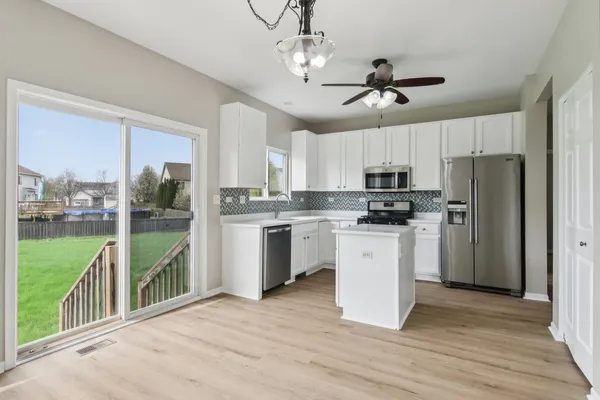 $399,000 | 3649 Bailey Street, Plano, IL 60545