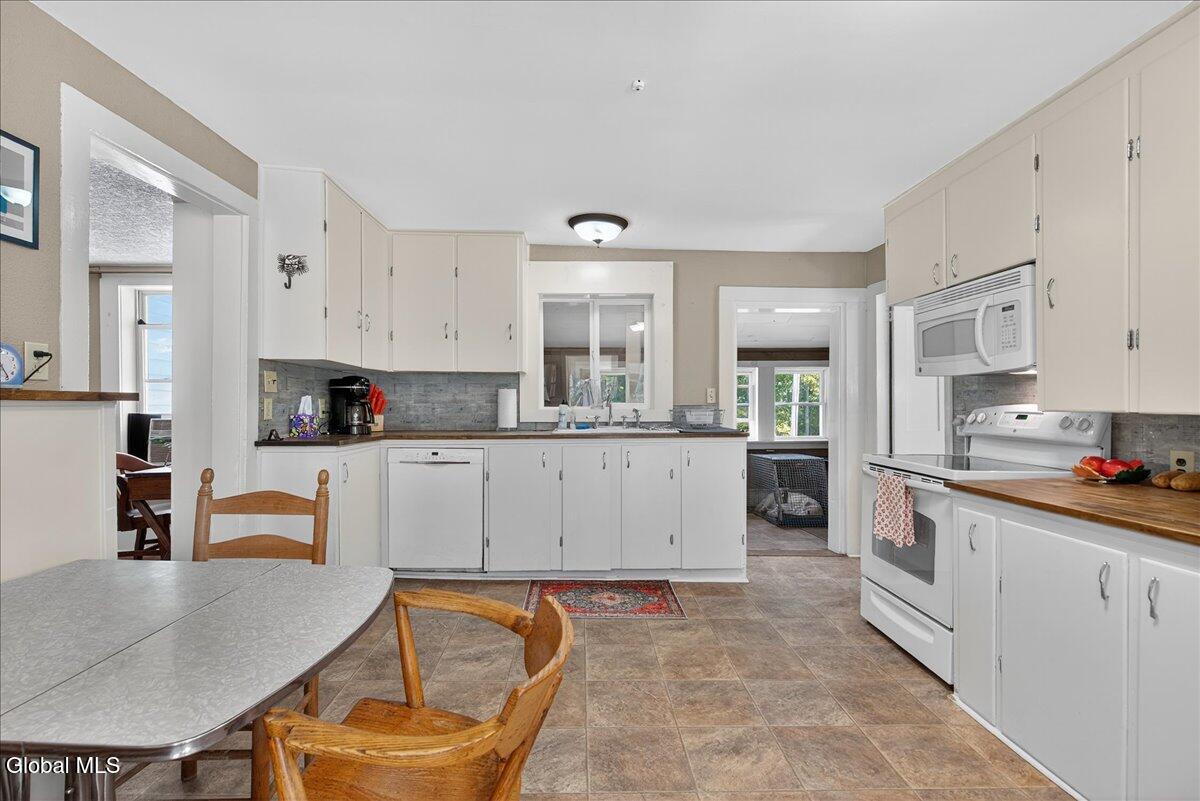 156 Hard Scrabble Road Chester, NY 12857 - Photo 14 of 48 29-156 HARDSCRABBLE RD_-23