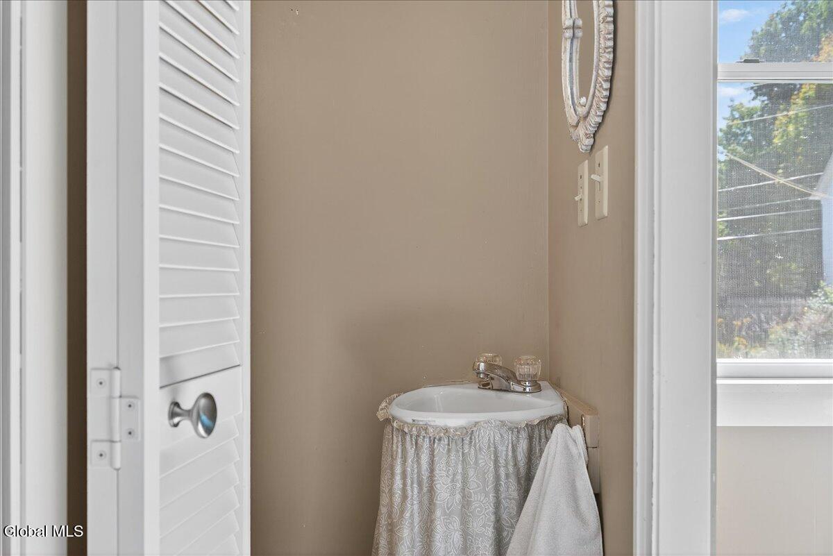 156 Hard Scrabble Road Chester, NY 12857 - Photo 19 of 48 25-156 HARDSCRABBLE RD_-28