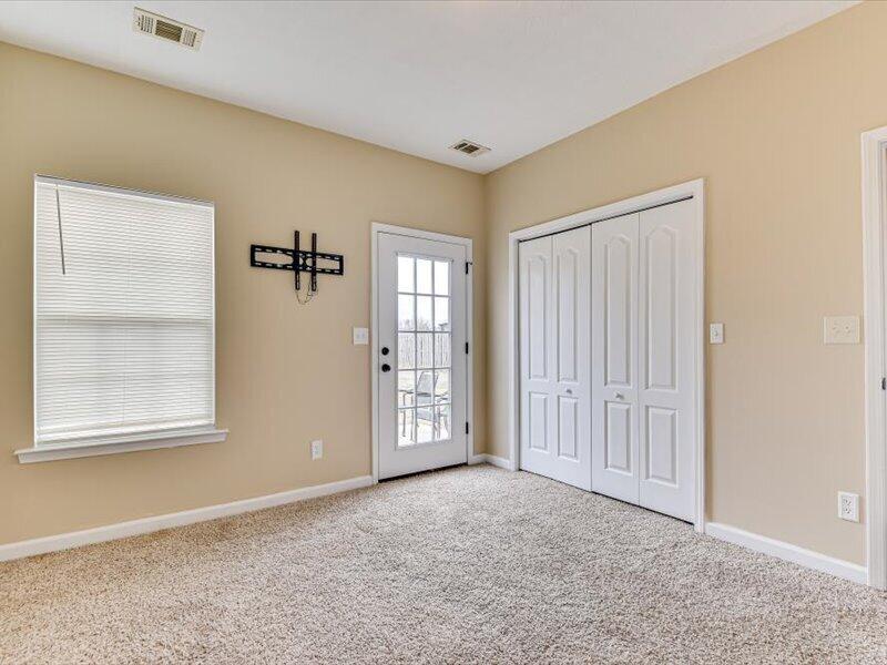 147 Peconic Court Aiken, SC 29803 - Photo 12 of 21 Primary Bedroom
