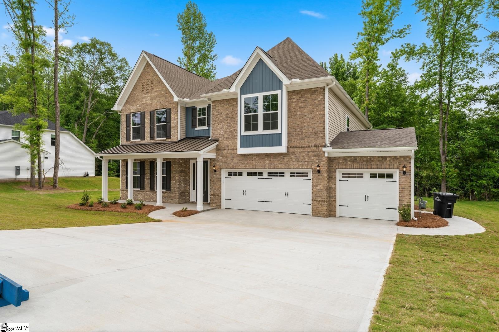 705 Weathered Oak Way Anderson, SC 29621 - Photo 2 of 47 Gallery Image 2
