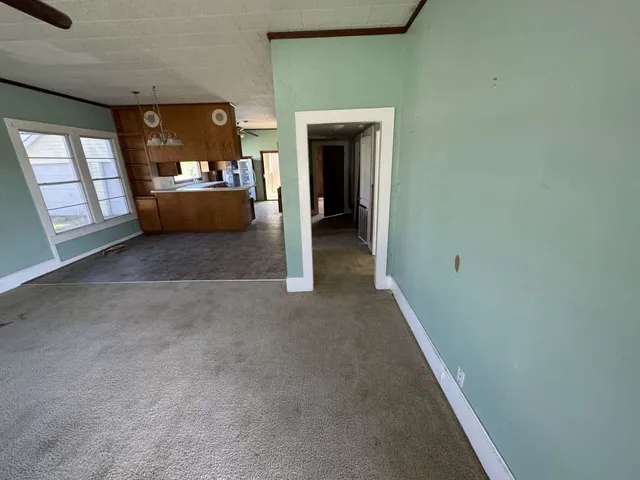 $145,499 | 565 North Jefferson Street, Goliad, TX 77963