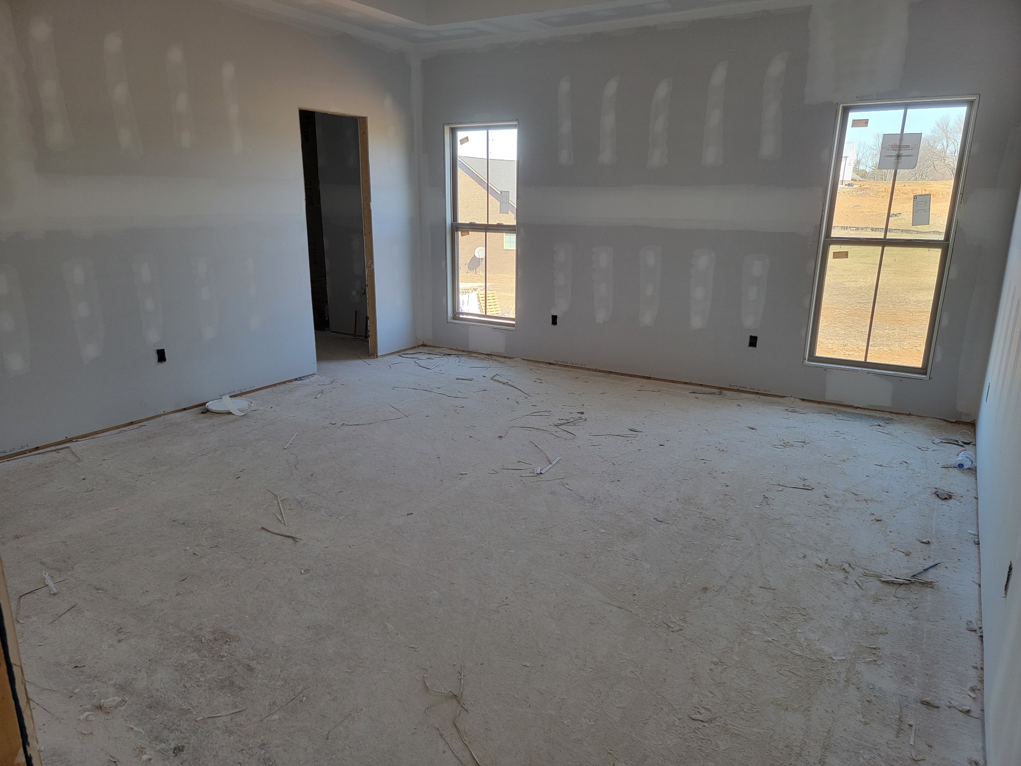 5110 High Oaks Place Springfield, TN 37172 - Photo 8 of 16 a view of a room with window