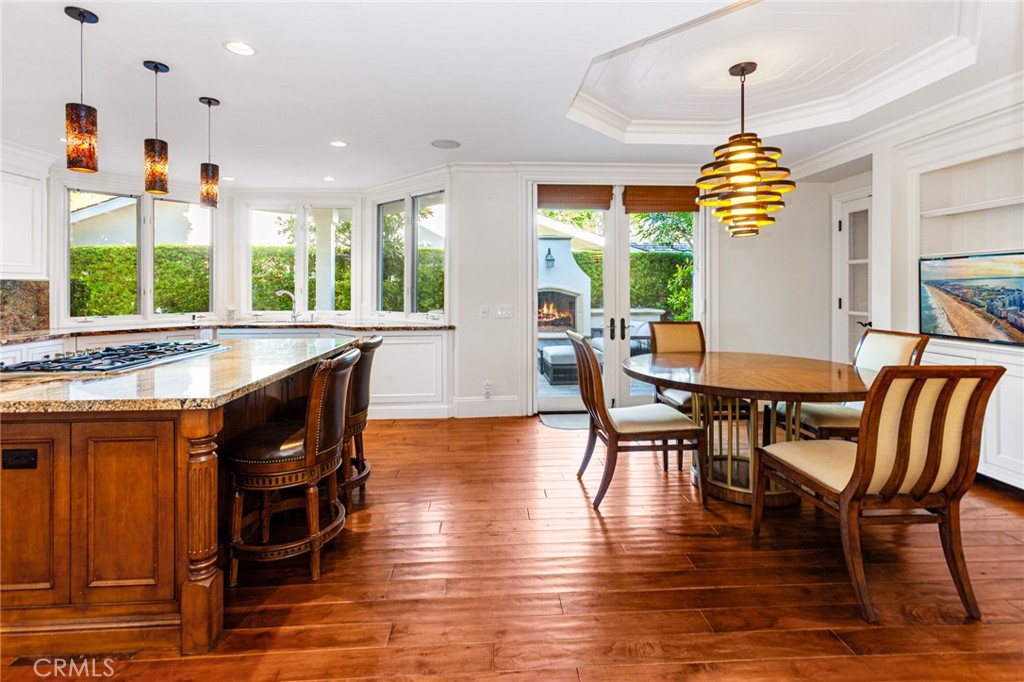 8 Rue Verte Newport Beach, CA 92660 - Photo 17 of 65