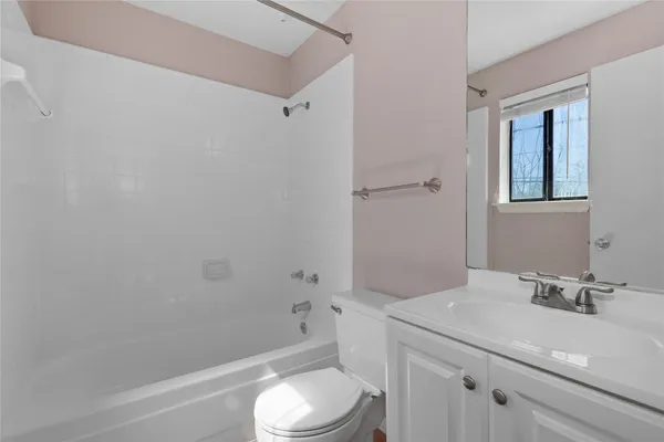 $185,000 | 601 Nelray Boulevard, Unit 17, Austin, TX 78751