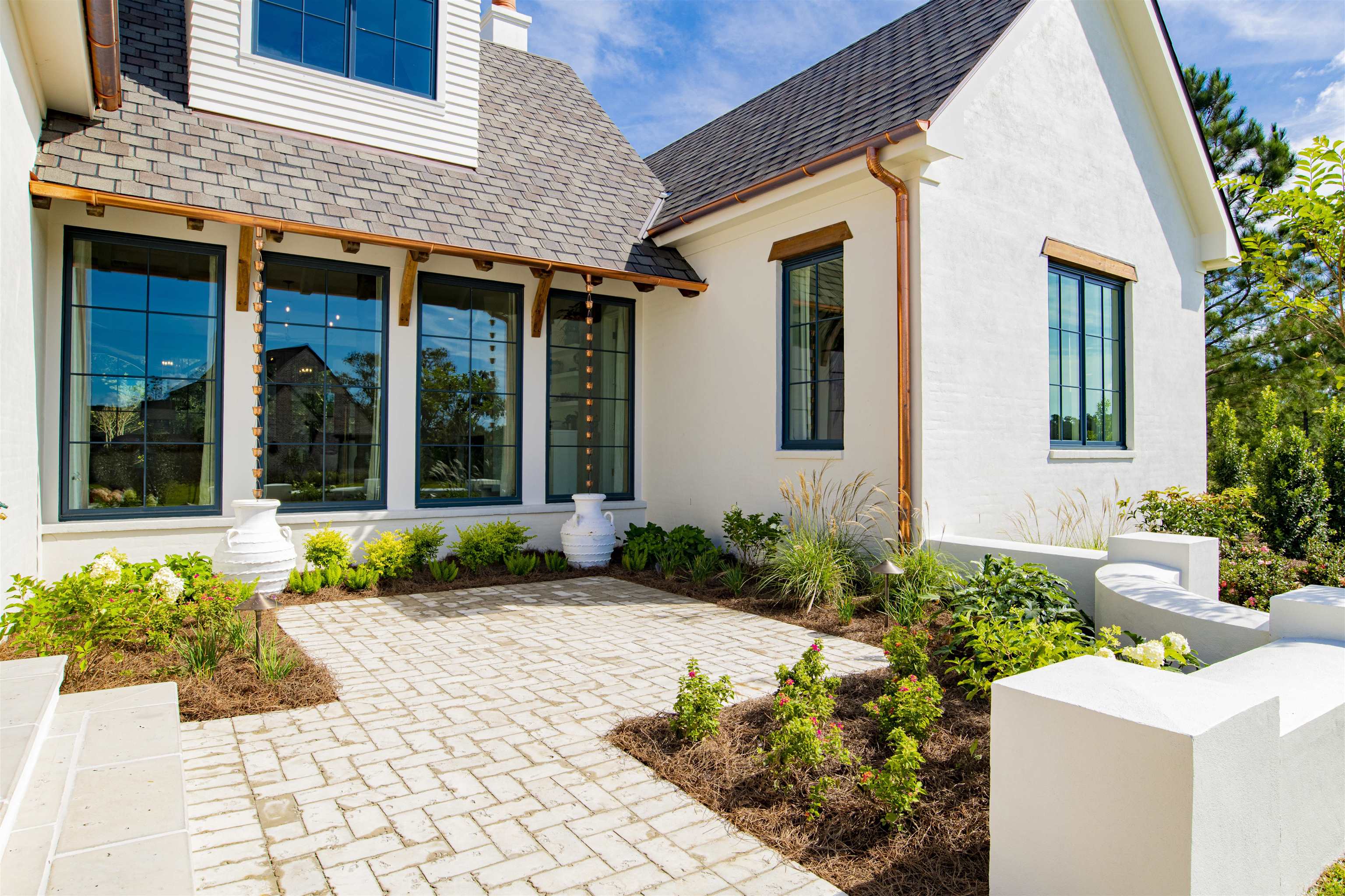 304 Powderhorn Ridge Road Fairhope, AL 36532 - Photo 4 of 45 Front Courtyard