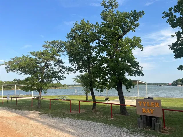 $6,000 | 310 North Lakeside Circle, May, TX 76857