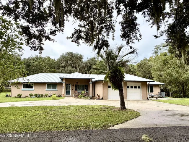 $479,000 | 101 Riverview Drive, East Palatka, FL 32131