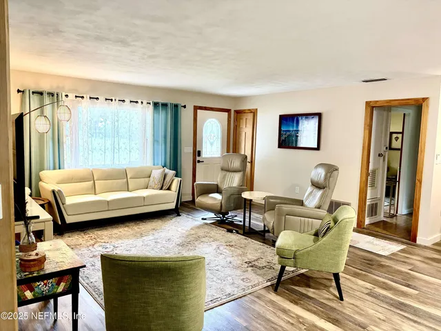 $479,000 | 101 Riverview Drive, East Palatka, FL 32131