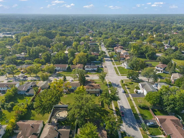 an aerial view of multiple house