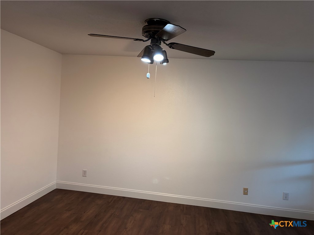 108 Queenswood Trail Victoria, TX 77901 - Photo 4 of 19