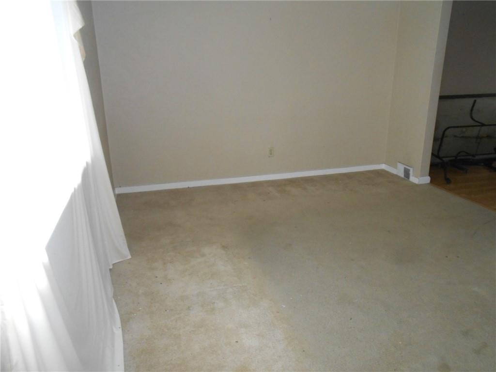 77 Duff Road Pittsburgh, PA 15235 - Photo 13 of 13