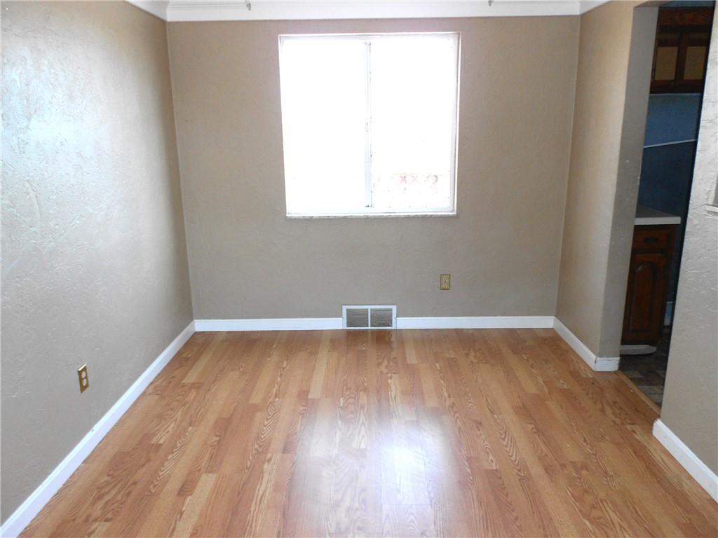 77 Duff Road Pittsburgh, PA 15235 - Photo 2 of 13