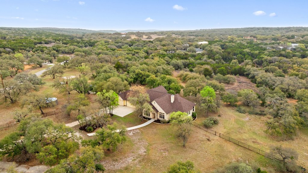 350 Buffalo Spring Road New Braunfels, TX 78132 - Photo 29 of 32