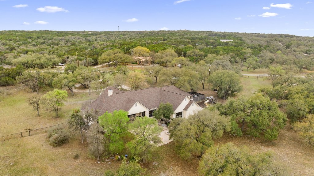 350 Buffalo Spring Road New Braunfels, TX 78132 - Photo 31 of 32