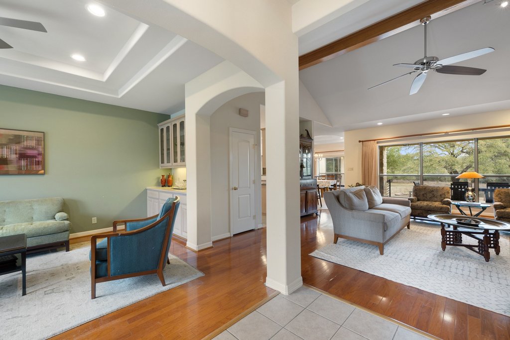 350 Buffalo Spring Road New Braunfels, TX 78132 - Photo 4 of 32