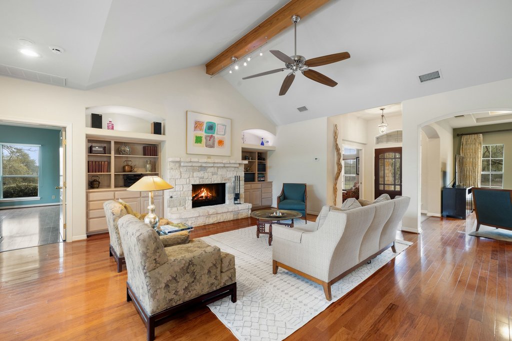 350 Buffalo Spring Road New Braunfels, TX 78132 - Photo 8 of 32