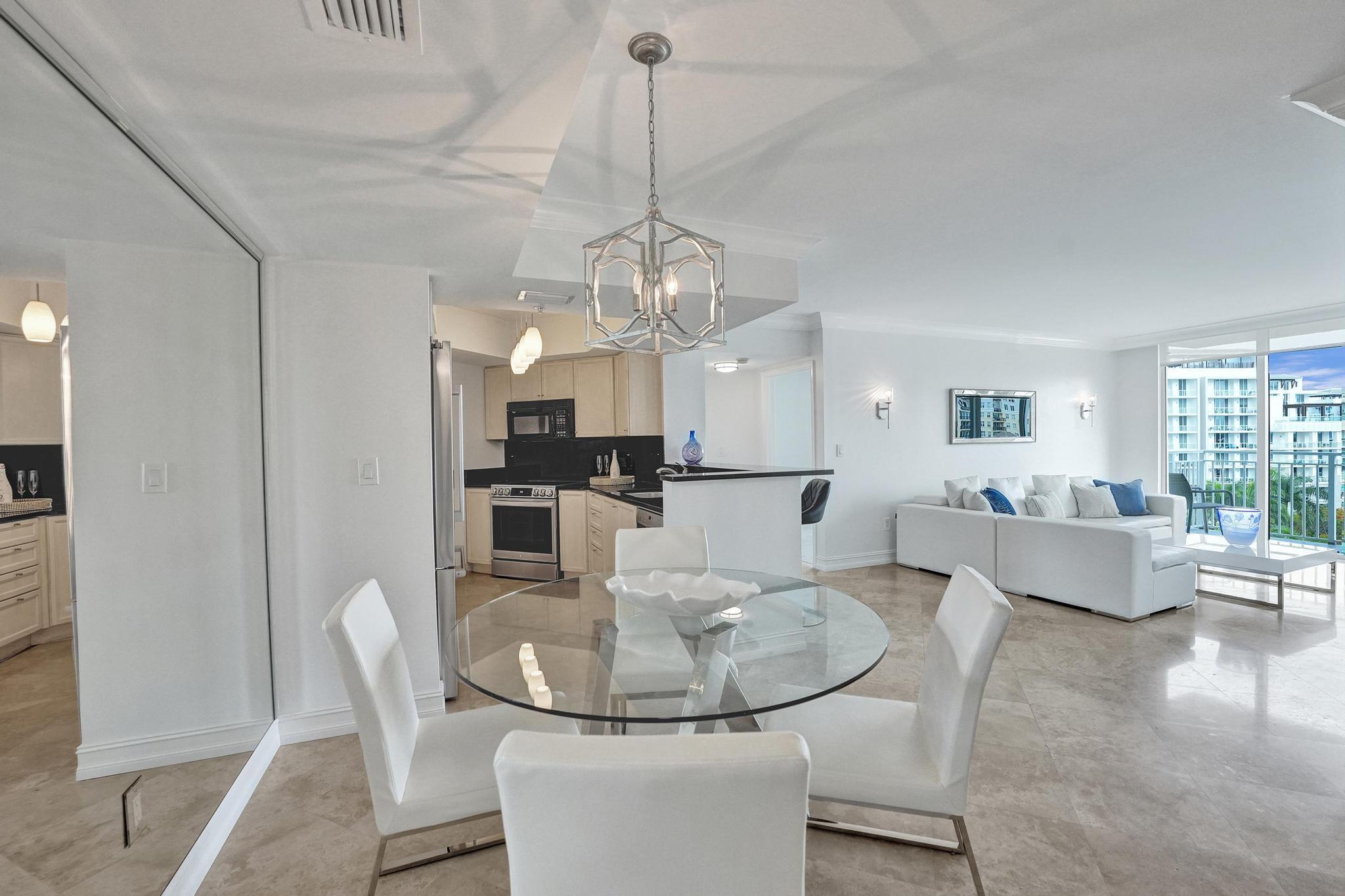 99 Southeast Mizner Boulevard, Unit 719 Boca Raton, FL 33432 - Photo 2 of 30 Palmetto Place Apt. 719