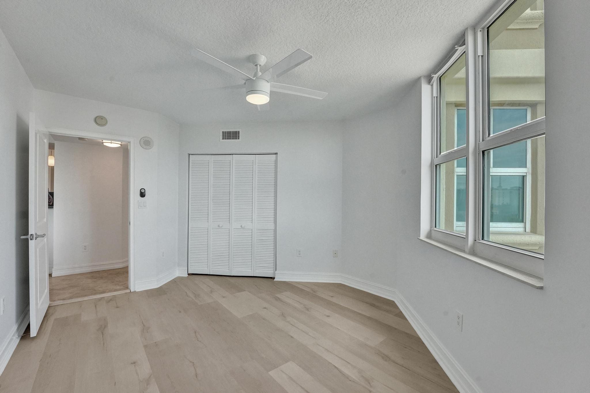 99 Southeast Mizner Boulevard, Unit 719 Boca Raton, FL 33432 - Photo 28 of 30 3rd Bedroom