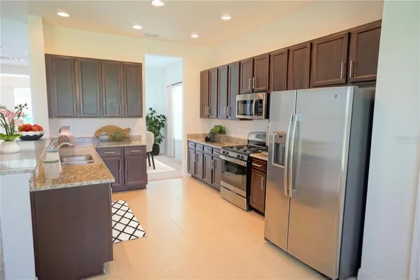 $2,995 | 30835 Spruceberry Court, Wesley Chapel, FL 33543
