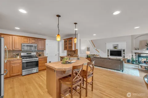 $749,000 | 14027 Southeast 278th Street, Kent, WA 98042