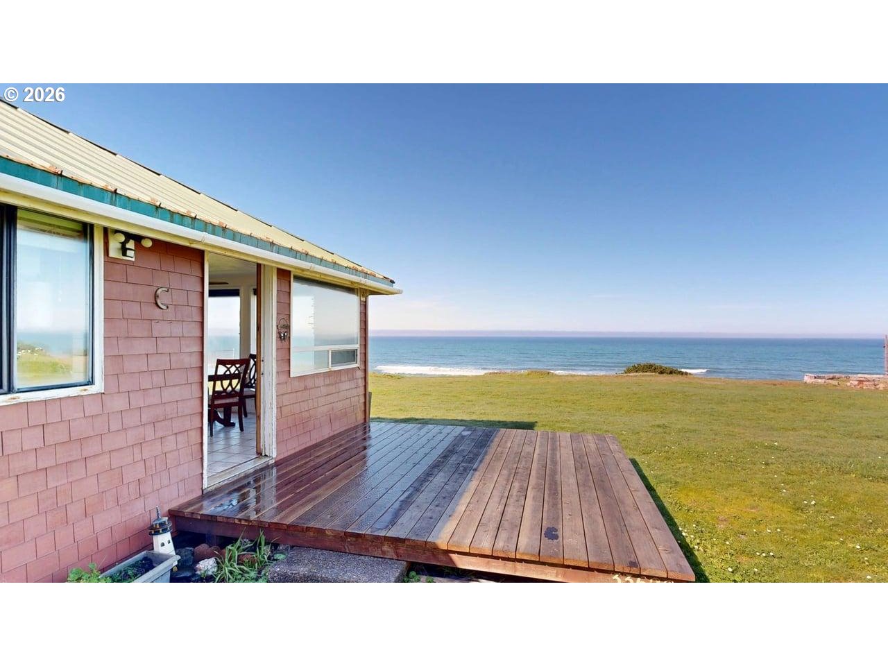 33620 Ophir Road Gold Beach, OR 97444 - Photo 15 of 44 Living Room/Dining Room