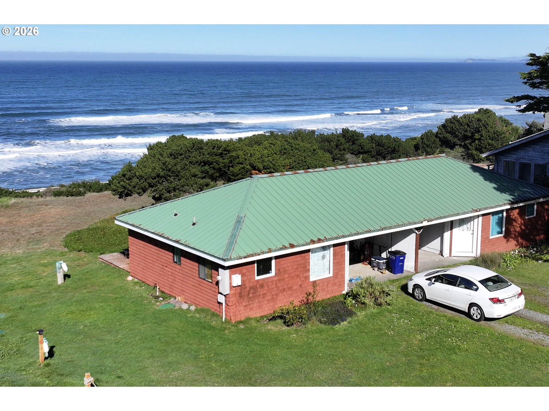 33620 Ophir Road Gold Beach, OR 97444 - Photo 36 of 44 Living Room