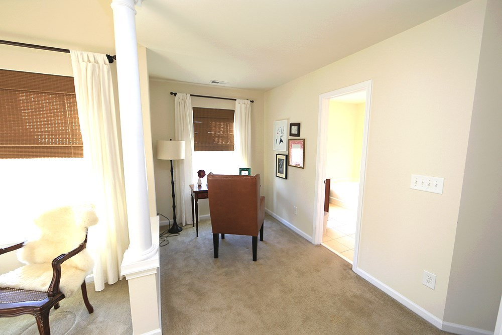 MBR Sitting Area/Office