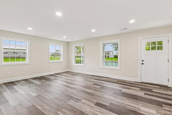 $359,900 | 514 Falcon Street, New Castle, PA 16101