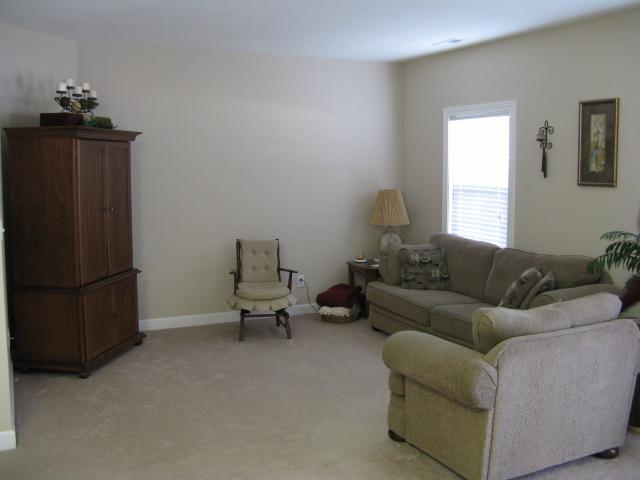 11054 Schoolhouse Road Fishers, IN 46037 - Photo 3 of 12 Gallery Image 3