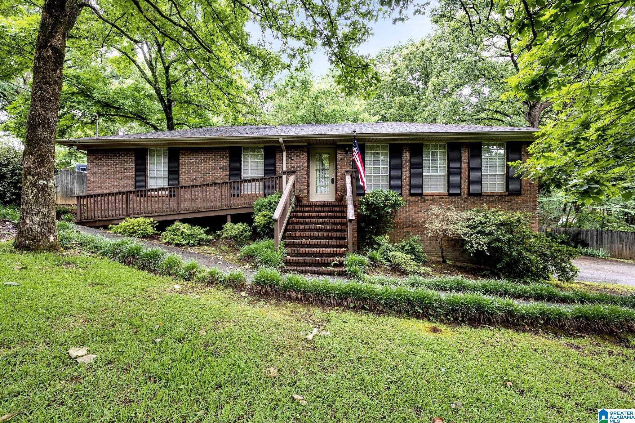1411 Cross Path Drive Alabaster, AL 35007 - Photo 3 of 30