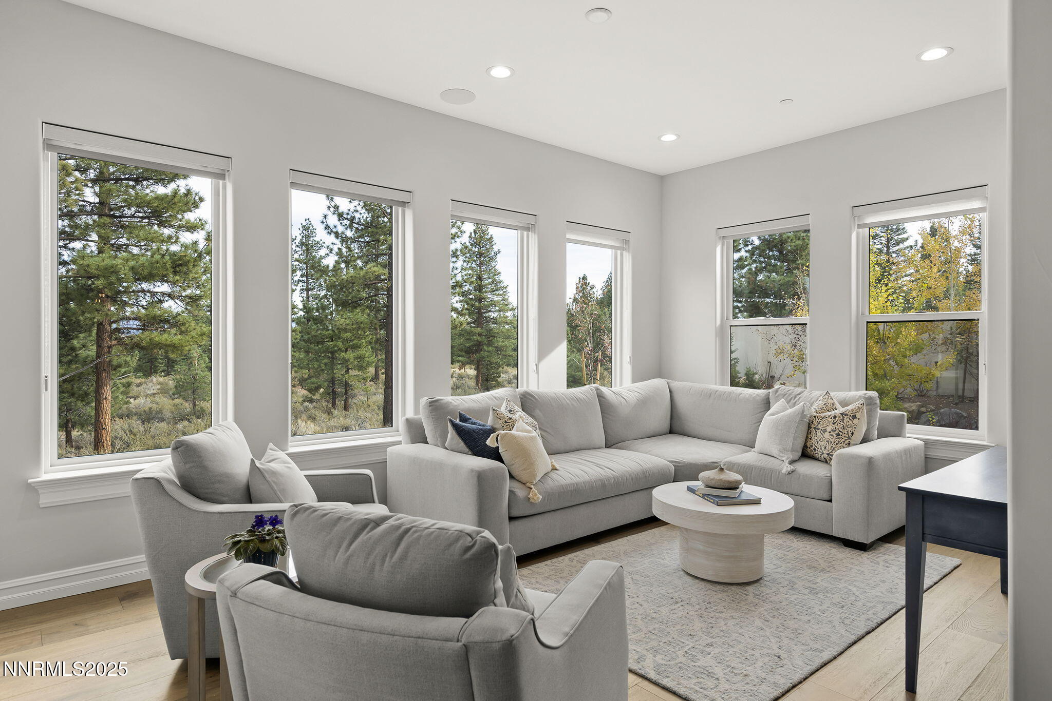 5072 Bordeaux Court Reno, NV 89511 - Photo 15 of 50 Morning Room