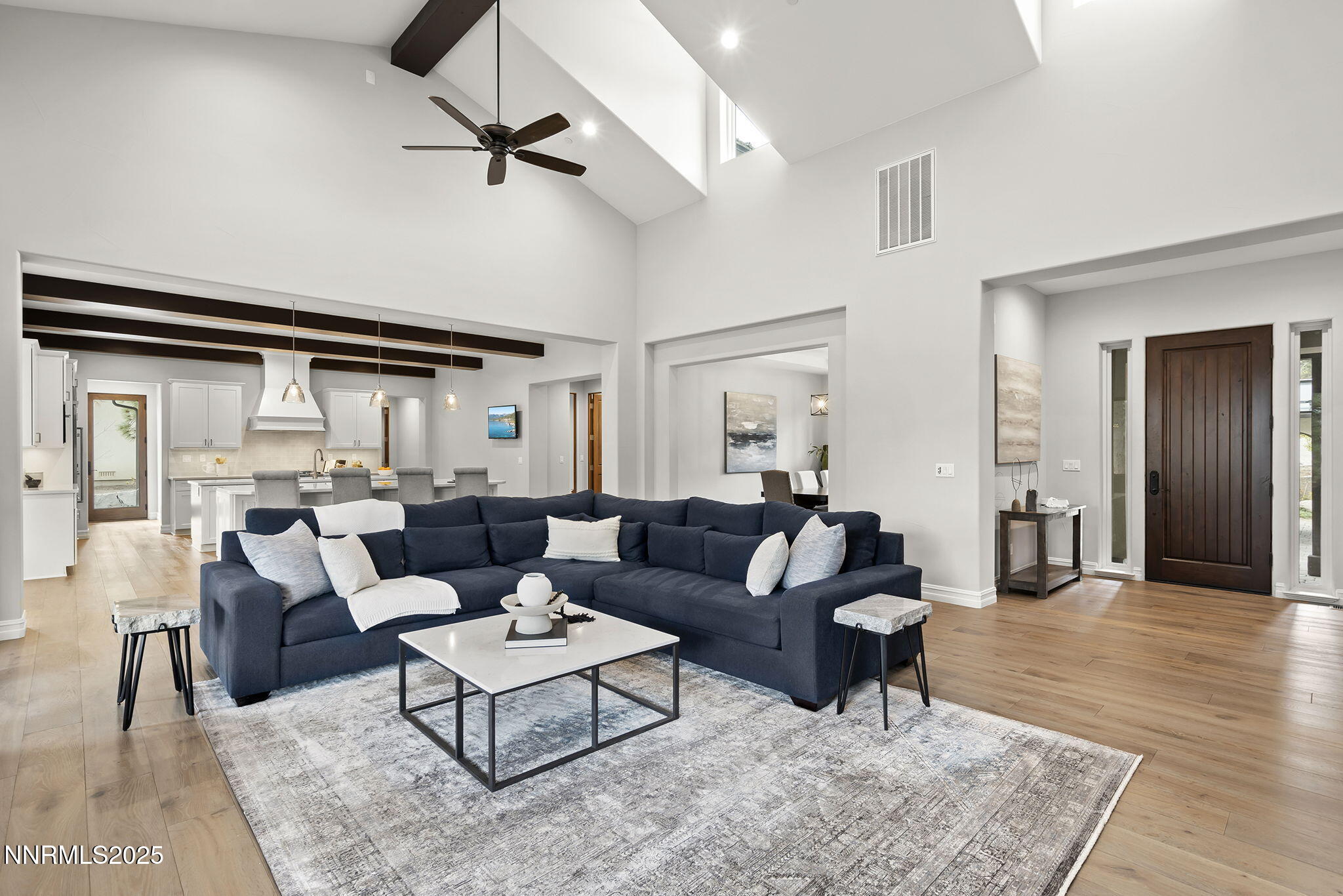 5072 Bordeaux Court Reno, NV 89511 - Photo 4 of 50 Living Room