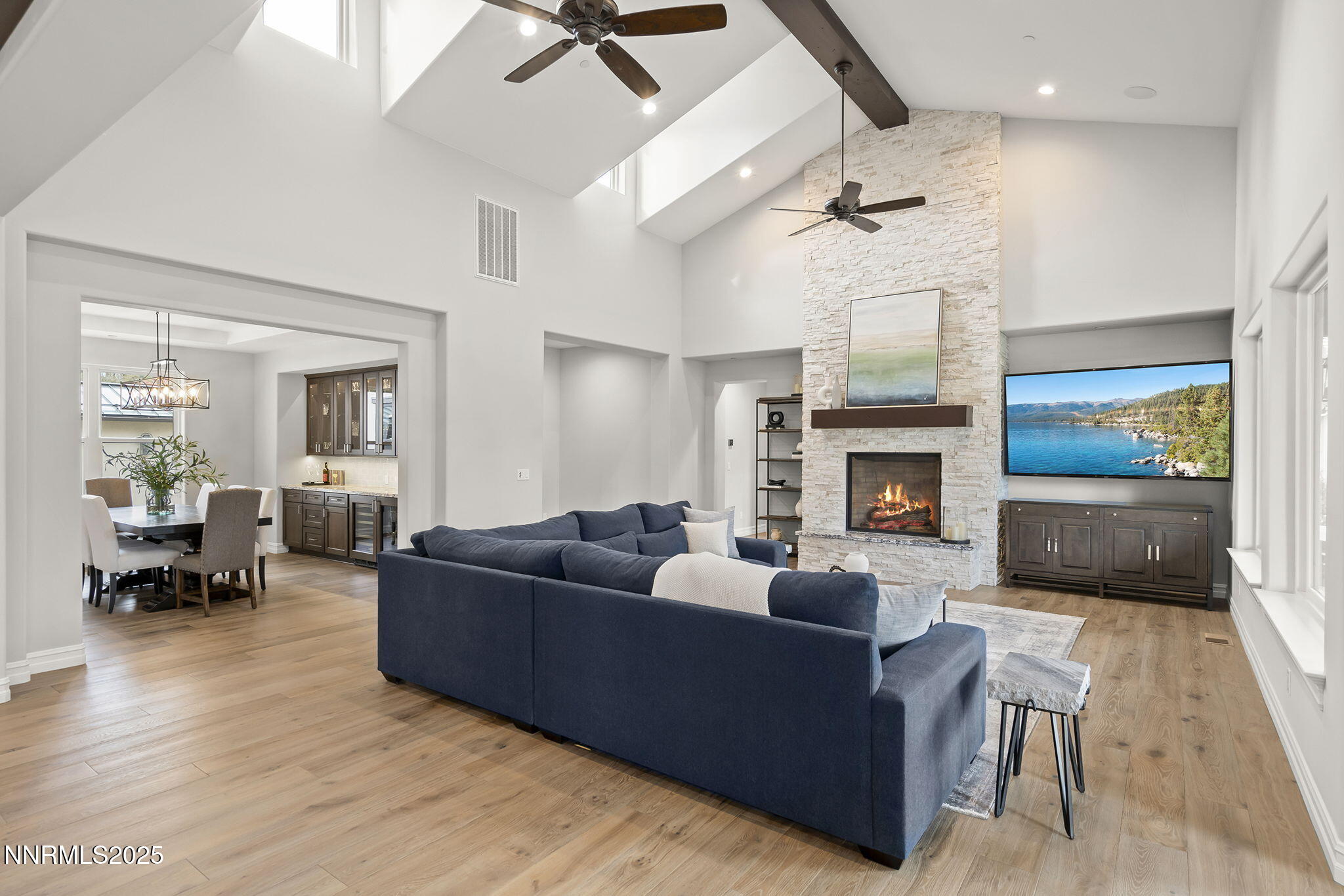 5072 Bordeaux Court Reno, NV 89511 - Photo 6 of 50 Living Room