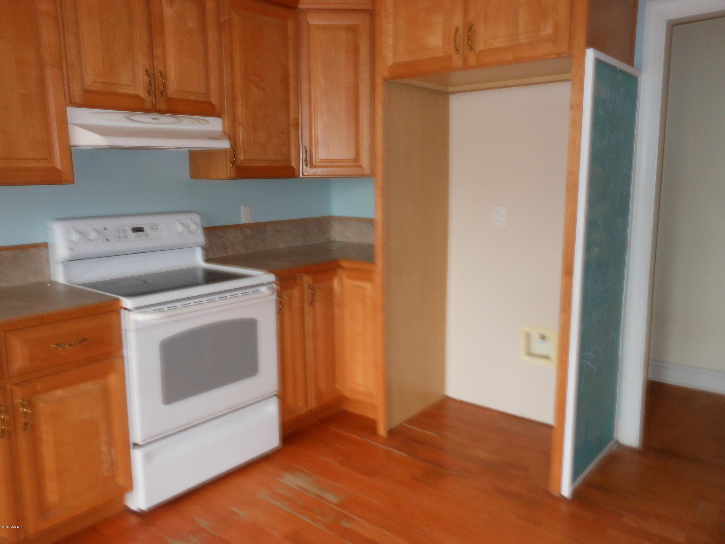 493 Paige Point Road Seabrook, SC 29940 - Photo 3 of 17 DSCN5498
