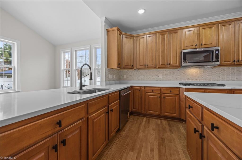 2309 Faircloth Way High Point, NC 27265 - Photo 14 of 46
