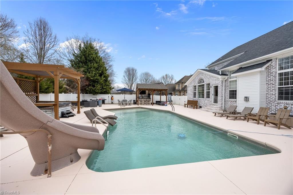 2309 Faircloth Way High Point, NC 27265 - Photo 36 of 46