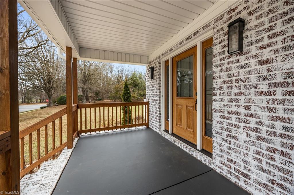 2309 Faircloth Way High Point, NC 27265 - Photo 40 of 46