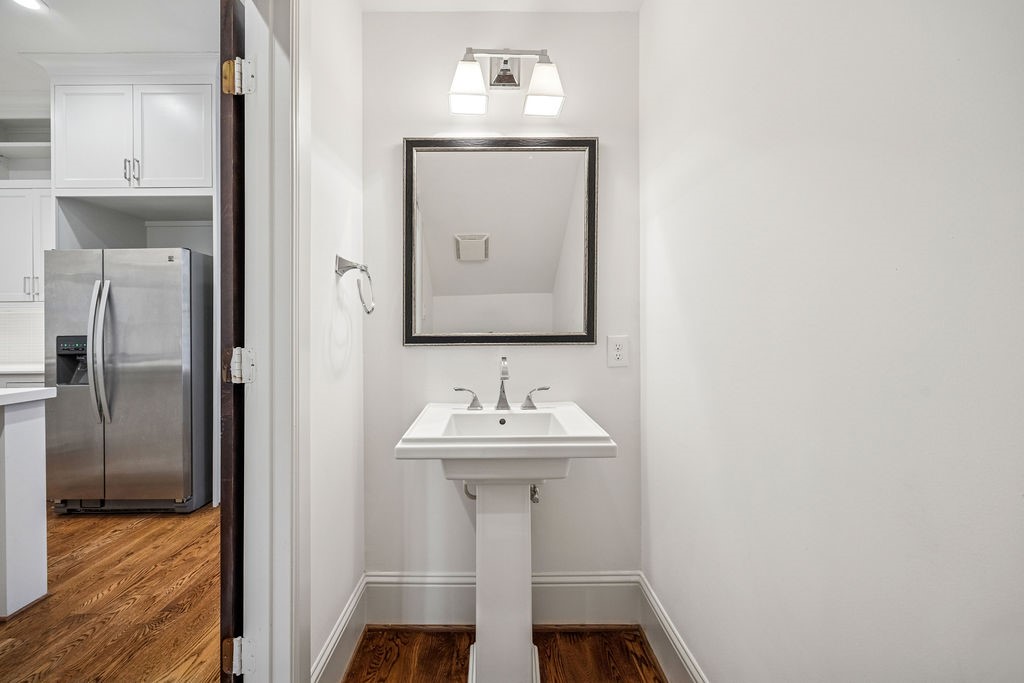 510 East 27th Street Houston, TX 77008 - Photo 11 of 34