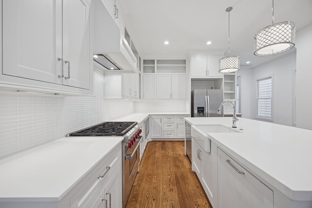 510 East 27th Street Houston, TX 77008 - Photo 9 of 34